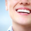 Bonding kompozytowy umożliwia korektę kształtu i koloru zębów